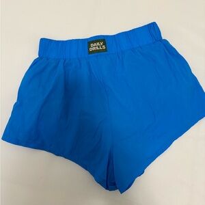 TRADING W/ POSHER FOR SMALL